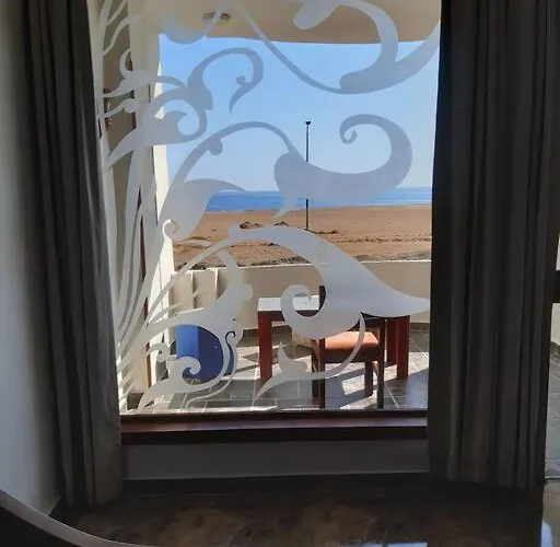Apartment Relaxing 2 Bedroom Beachfront Apartment By Seasoul Luxury Apartments El Qoseir