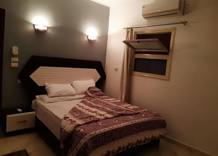 Relaxing 2 Bedroom Beachfront Apartment By Seasoul Luxury Apartments *