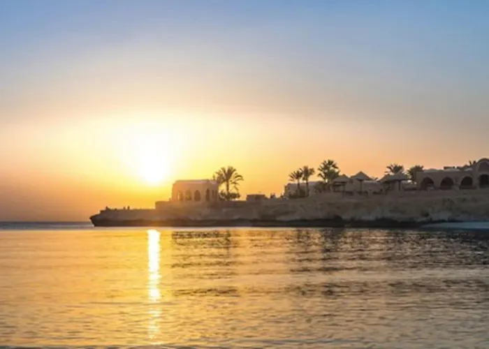 Relaxing 2 Bedroom Beachfront Apartment By Seasoul Luxury Apartments Apartment El Qoseir