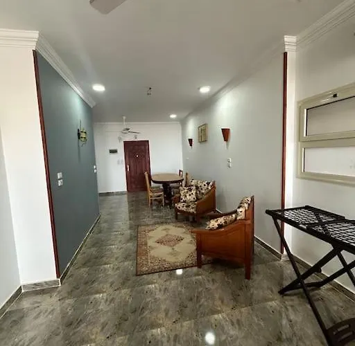 Apartment Relaxing 2 Bedroom Beachfront Apartment By Seasoul Luxury Apartments El Qoseir
